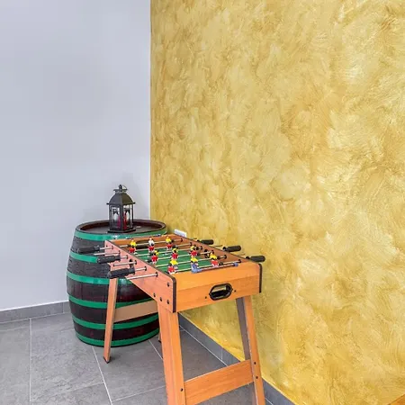 Casa Martina With Whirlpool Barban