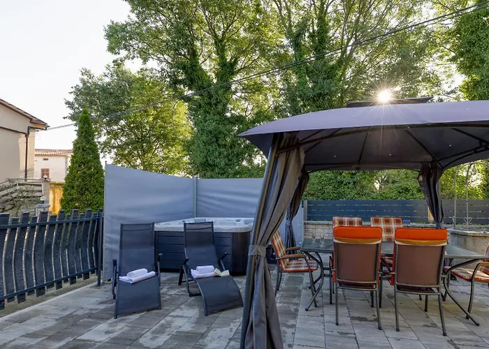 Vakantiehuis Casa Martina With Whirlpool *